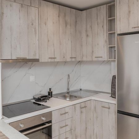 Little Miracle In Thessaloniki Apartment Exterior photo