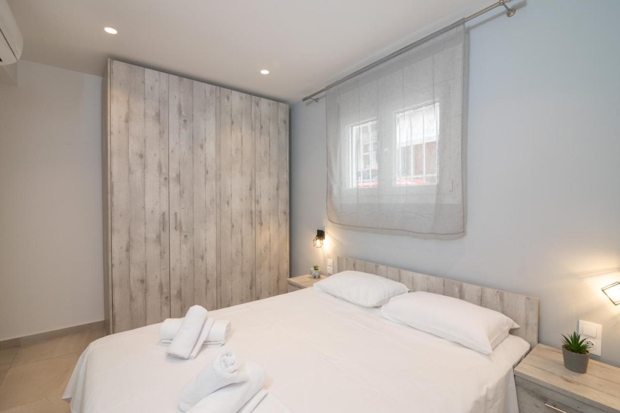 Little Miracle In Thessaloniki Apartment Exterior photo
